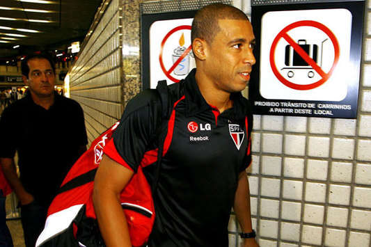 Jorge Wagner e Muricy,  São Paulo desembarca no Uruguai