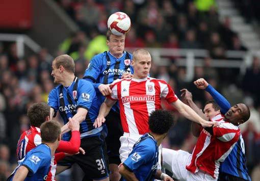 İngiltere: Robert Huth (Middlesbrough) - Ryan Shawcross (Stoke City) (PA)
