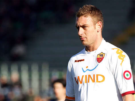 Daniele De Rossi in action for his Roma side