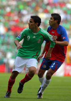 Omar Bravo - Mexico-Costa Rica (Mexsport)