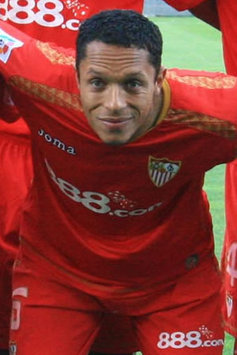 Adriano, Sevilla