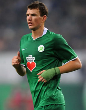 Goal.com World Player Of The Week: Edin Dzeko - Wolfsburg & Bosnia-Herzegovina