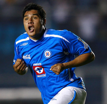 Javier Orozco- Cruz Azul vs Puerto Rico Islanders (Mexsport)