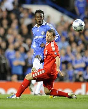 CL: Javier Mascherano - Michael Essien, Chelsea v Liverpool (PA)