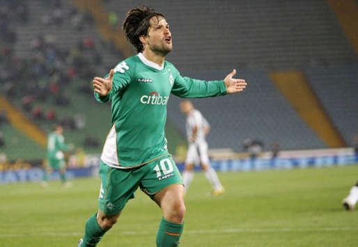 Brazilian ace Diego does the damage against Italian side Udinese in the UEFA Cup as he scores a double to send them crashing out