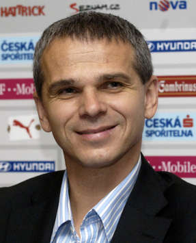 Vitezslav Lavicka, Sydney coach (PA)