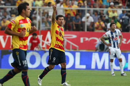 Adrian Aldrete, Miguel Sabah y Javier Munoz- Morelia vs Pachuca (Mexsport)