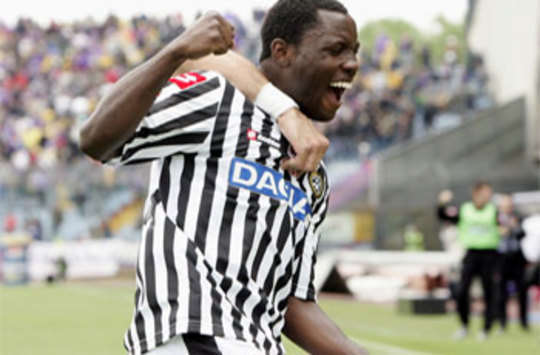 Kwadwo Asamoah ha portato in vantaggio l'Udinese contro la Fiorentina (Grazia Neri)