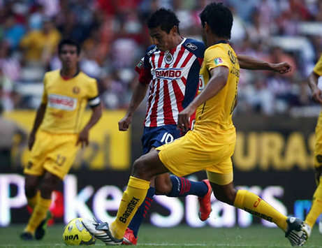 Alberto Medina- Chivas vs America (Mexsport)