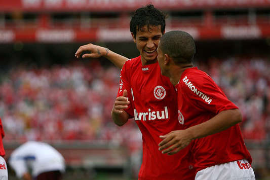 Nilmar e Taison - Internacional