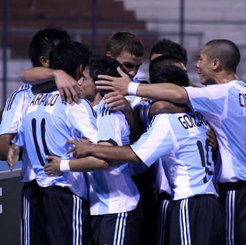 Argentina Overcome Uruguay