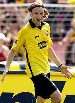 Joshua Kennedy jubelte in der 2. Bundesliga zwei Jahre lang für Dynamo Dresden (Holm Roehner)