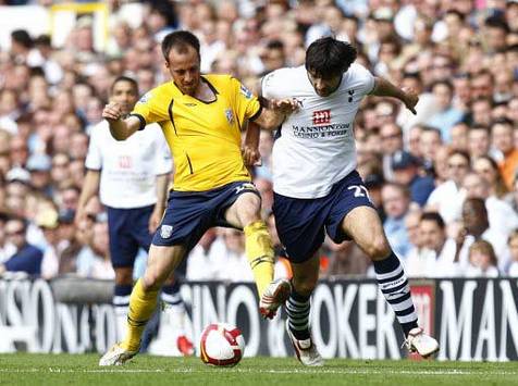 EPL: Vedran Corluka - Iglesias Borja Valero, Tottenham - West Bromwich (PA)