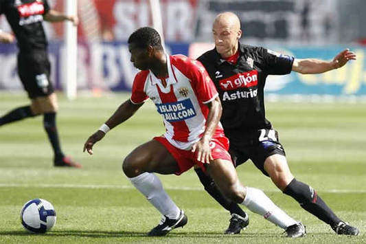 Uche, Matabuena, Almeria, Sporting Gijon (MARCA)