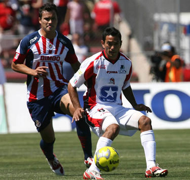 Aaron Galindo y Ezequiel Maggiolo- Indios vs Chivas (Mexsport) 