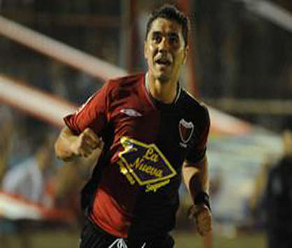 Maradona Gives Esteban Fuertes Argentina Call-Up