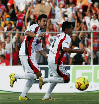 Javier Hernan Malagueno y Manuel Perez- Indios vs Toluca (Mexsport)