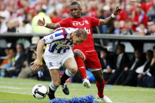 DUTCH CUP-FINAL: Michel Breuer vs Eljero Elia, SC Heerenveen - FC Twente (foto PRO SHOTS)