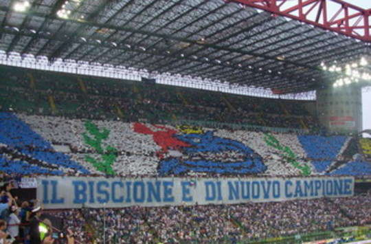 Inter fans show the passion as they celebrate a 17 Serie A title