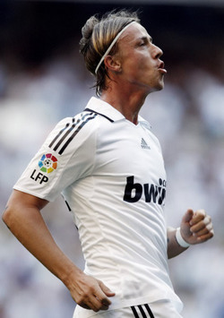 Guti, centrocampista del Real Madrid (MARCA)