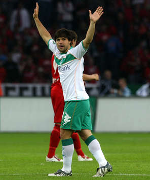 Werder-Spielmacher Diego machte für Bremen in Berlin sein letztes Spiel (firo)