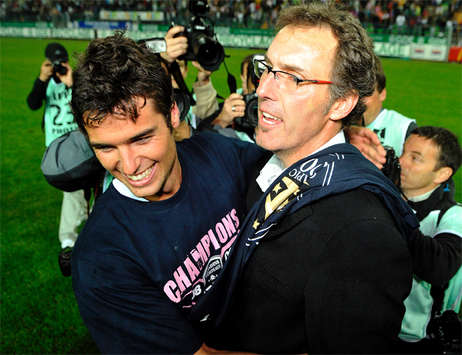 Yohann Gourcuff and Laurent Blanc celebrating as Bordeaux become new France champions