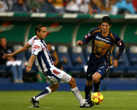 Carlos Rodriguez - Marco Palacios - Pachuca-Pumas (Mexsport)