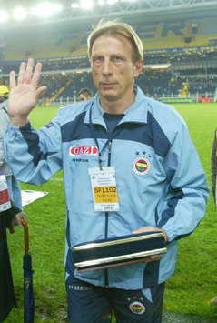 Christoph Daum (Fenerbahce manager) (fenerbahce.org.tr)