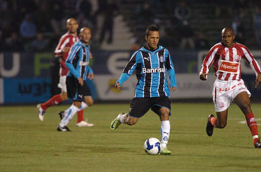 Souza - Grêmio x Náutico