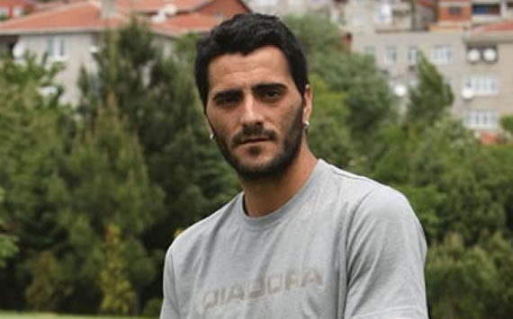 Turkcell Süper Lig: Fenerbahçe'nin golcü oyuncusu Daniel Güiza (fenerbahce.org)