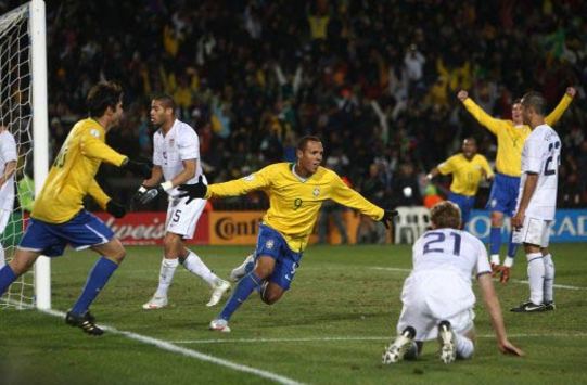 FIFA Confederations Cup: Luis Fabiano, USA - Brazil (PA)