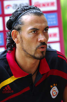 Servet Cetin (Galatasaray player) (galatasaray.org)