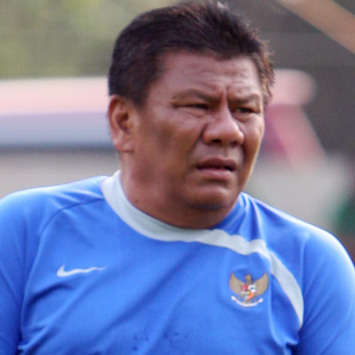 Benny Dollo - Pelatih Tim Nasional Senior Indonesia ( GOAL.com / Dhedhe D. )
