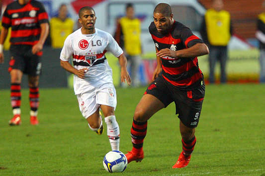 Adriano - Flamengo x São Paulo