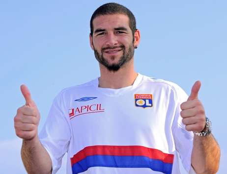 Lisandro Lopez new Olympique Lyonnais Striker 