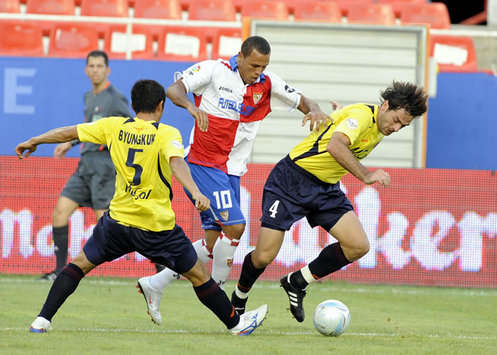 Luis Fabiano, Sevilla-Seongnam, Peace Cup (MARCA)