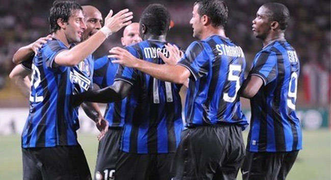Diego Milito a segno con la maglia nerazzurra nella Pirelli Cup contro il Monaco (Inter.it)
