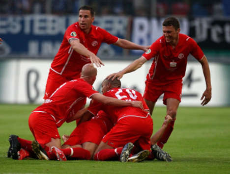 DFB-Pokal: Fortuna Düsseldorf - Hamburger SV (firo)