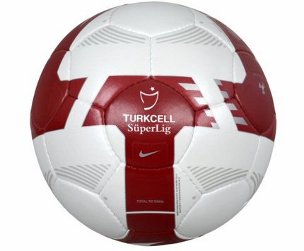 Turkcell Süper Lig'in yeni topu