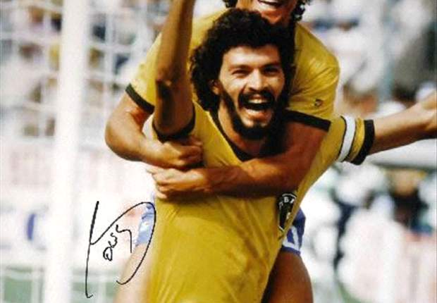 Corinthians dedicate Brasileirao triumph to Socrates as tributes pour in from the world of football
