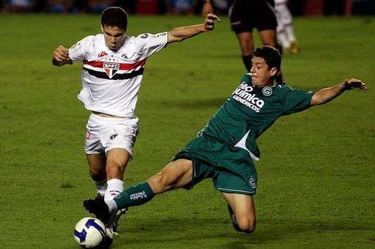 Hernanes - São Paulo x Goiás
