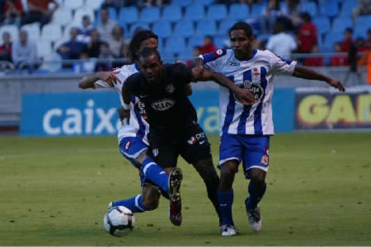 Sinama-Pongolle, Angulo, Deportivo-Atletico de Madrid (Marca)