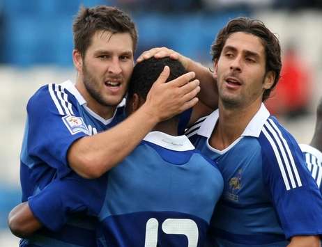 Andre-Pierre Gignac scores for France against Faroe Islands 