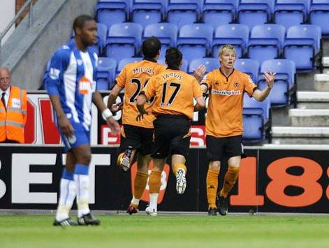 EPL: Andrew Keogh, Wigan Athletic - Wolverhampton (PA)