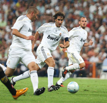 Benzema-Raul-Sneijder, Real Madrid (Peace Cup)