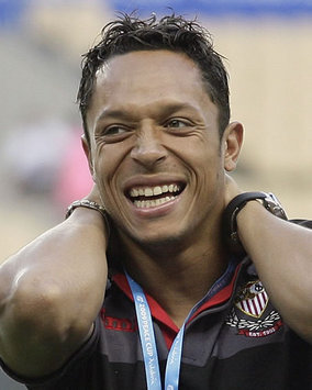 Adriano, Sevilla (Peace Cup)