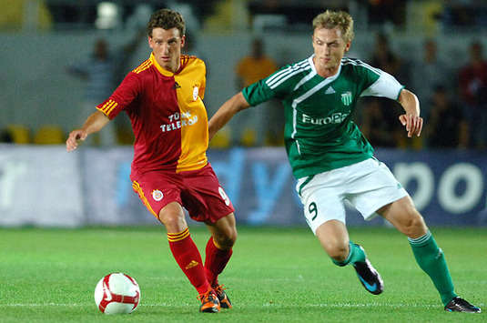 UEFA Avrupa Ligi: Elano Blumer (Galatasaray) - Vitali Gussev (Levadia Tallinn) (galatasaray.org)