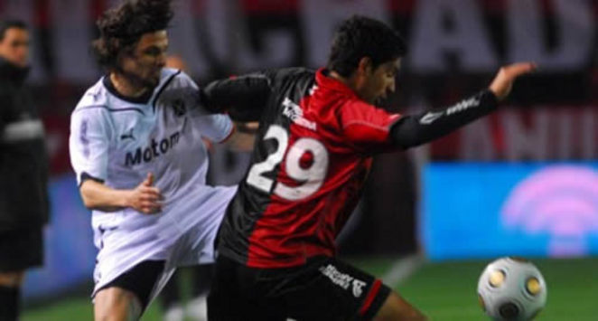 Luciano Vella y Juan Insaurralde - Independiente vs Newells