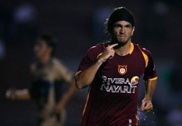 Marioni Muscles Estudiantes Past Pumas