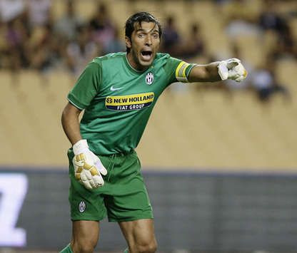 Juventus goalkeeper Gianluigi Buffon gives orders from the goal line